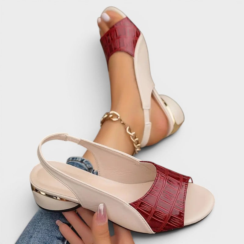 Claire | Low-heeled sandals